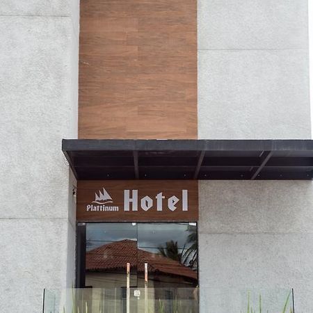Plattinum Hotel Lauro de Freitas Bagian luar foto