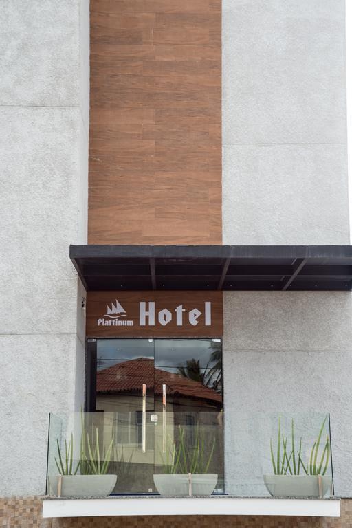 Plattinum Hotel Lauro de Freitas Bagian luar foto